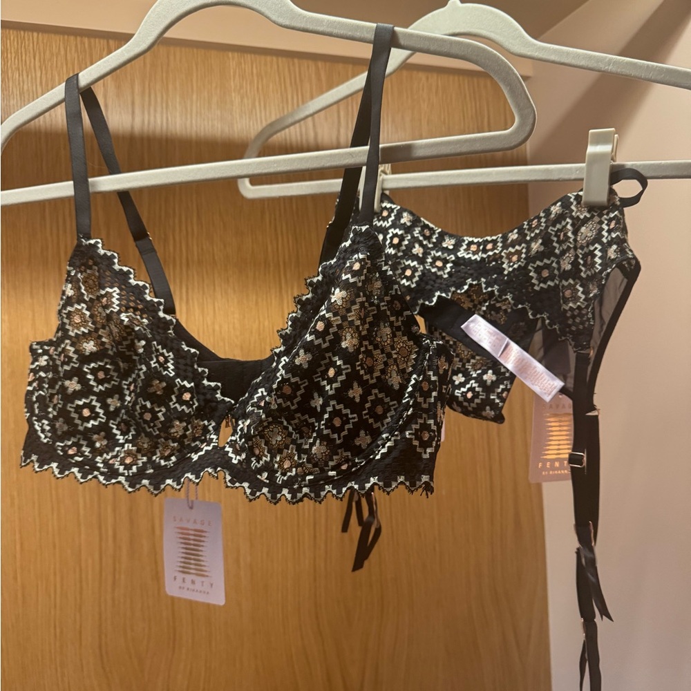Savage X Fenty Black and Cream Floral Lace Set